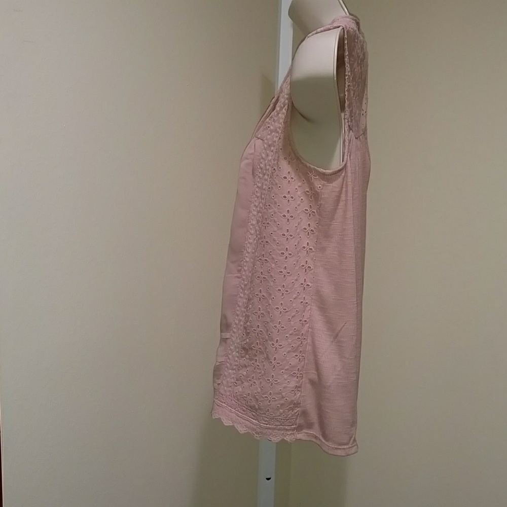 KNOX ROSE SLEEVELESS TOP - Picture 4 of 8